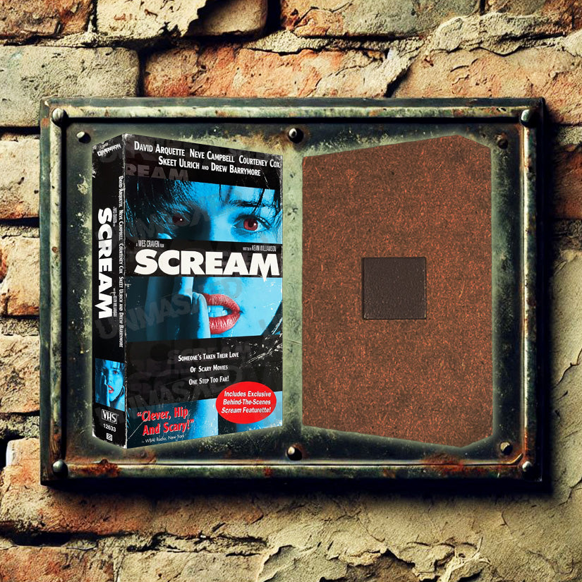 Scream Blue Variant Neve Mini VHS Magnet